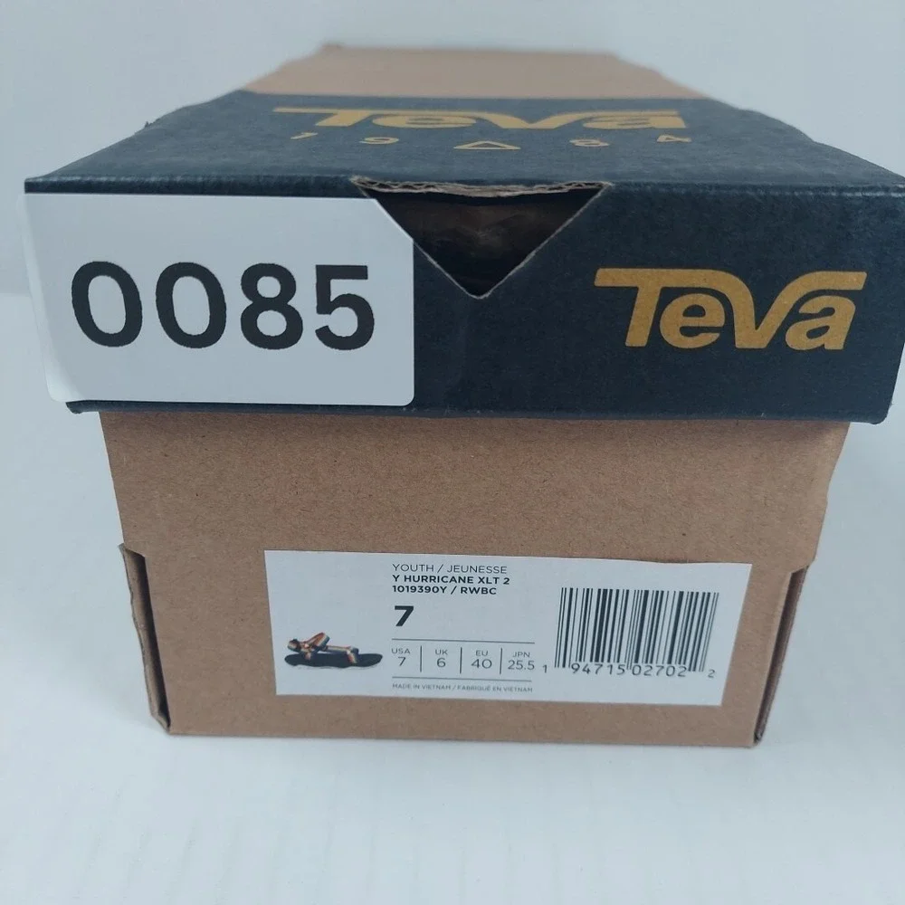 Unisex Youth Size 7 - Teva  Hurricane Lightweight XLT2 Casual Quick-Drying Sport